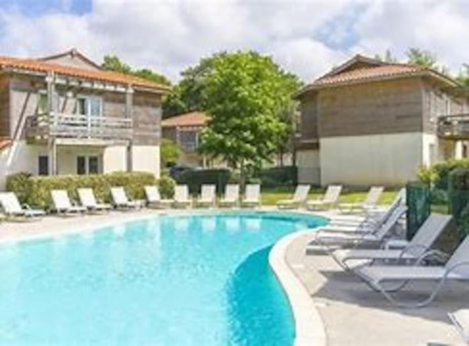 Aureilhan-Appartemant 4-6 Pp Piscine Cosy En Bord Lac Exteriér fotografie