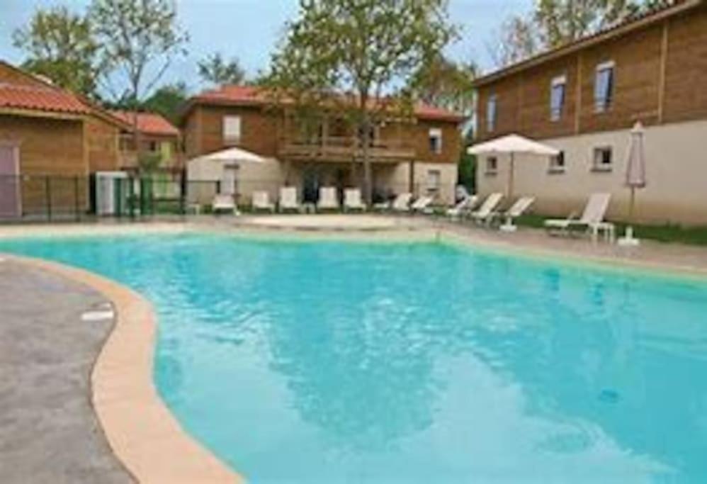 Aureilhan-Appartemant 4-6 Pp Piscine Cosy En Bord Lac Exteriér fotografie